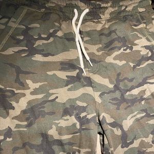 Camouflage joggers